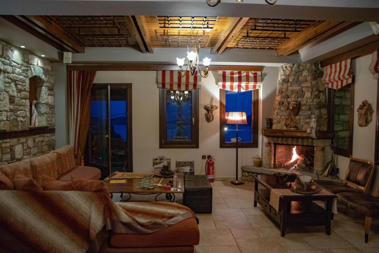 Pandion Luxury Boutique Hotel & Suites With Spa نيوكوريون المظهر الخارجي الصورة